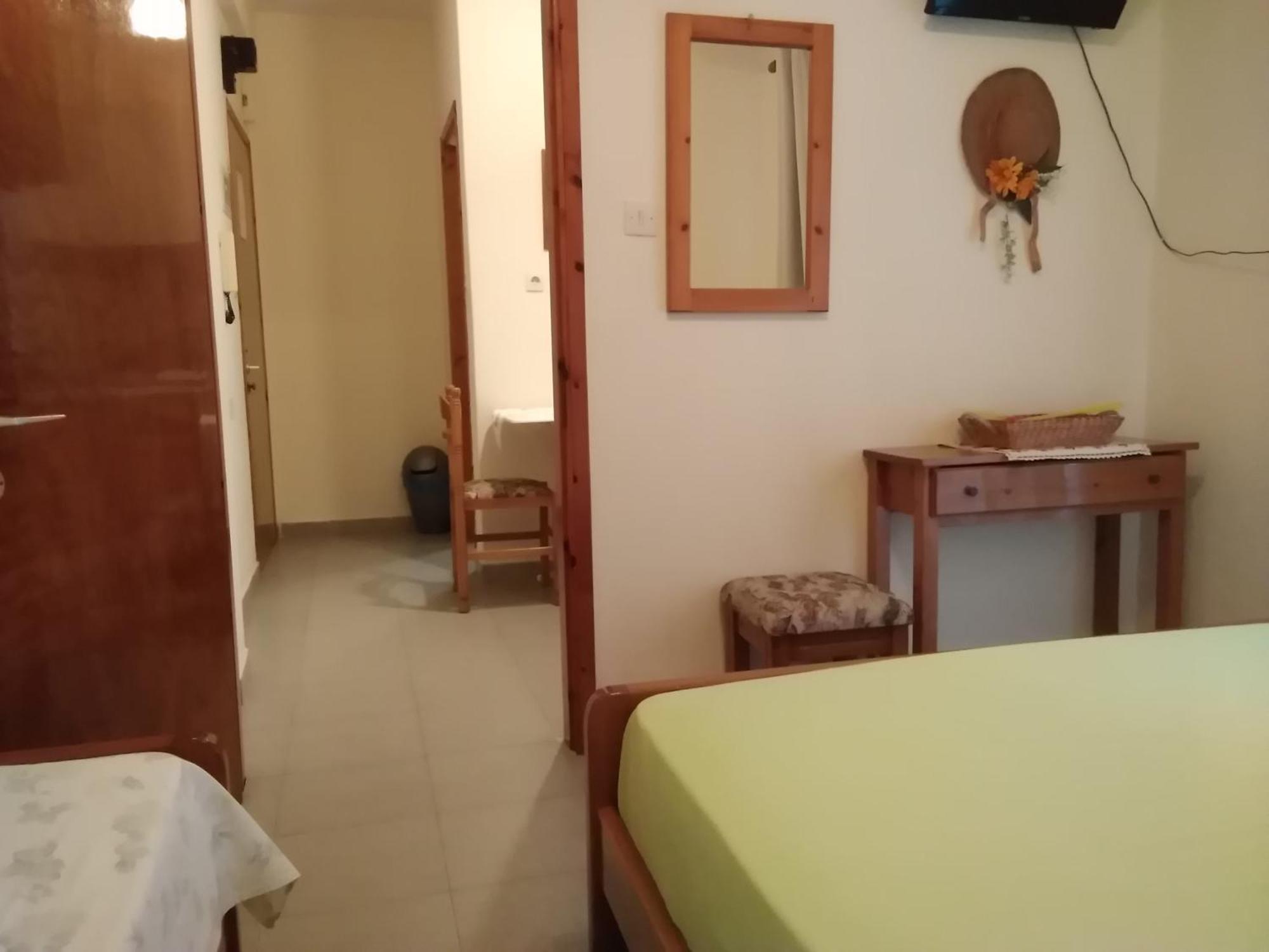 Tatiana'S Apartments Stavros  Room photo